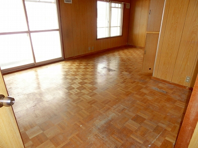 ゴミ屋敷が1時間ですっきり片付いた!スピーディーな作業で、御満足頂くことができました!