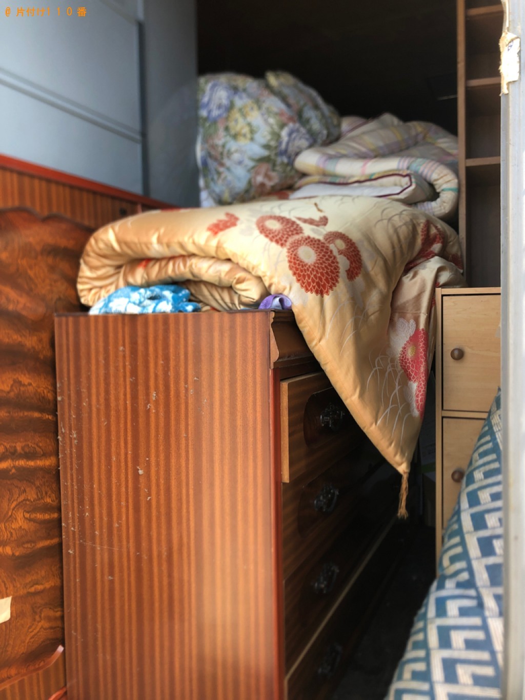 【伊達市】遺品整理に伴いタンス、衣装ケース、布団の回収・処分ご依頼
