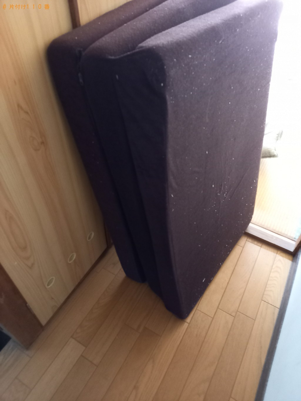 家庭用エアコン、ウレタンマットレス、座椅子、布団等の回収・処分